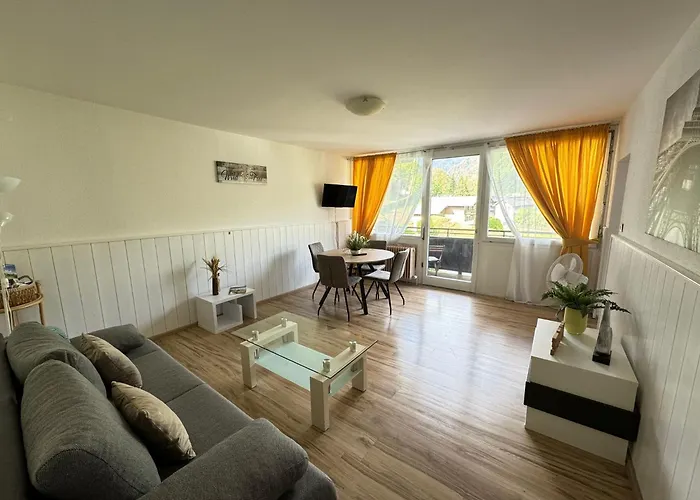 Gokaprun Mit Blick Auf Berge Appartement